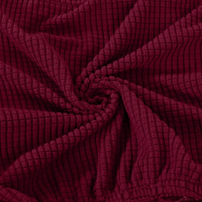 Housse bordeaux imperméable sur fauteuil cabriolet, vue de face