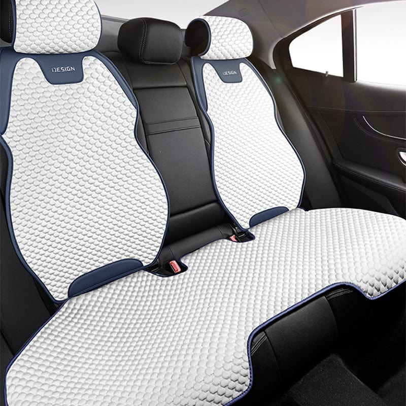 Vue rapprochée du tissu alvéolé sur un siège de voiture