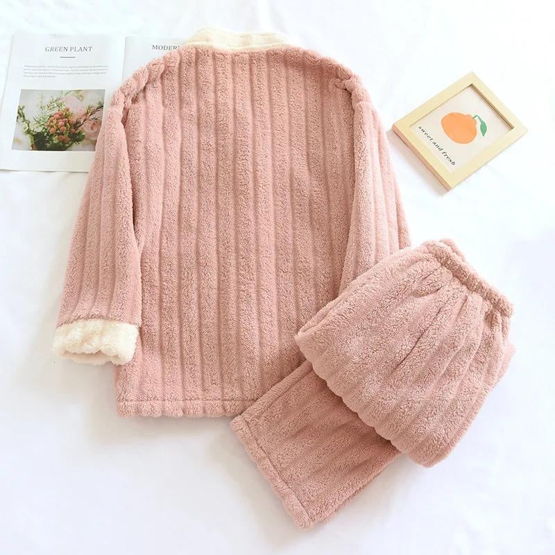 Pyjama rose Pilou Pilou avec col V et boutons