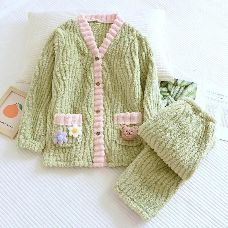 Ensemble pyjama vert pour femme, boutons et poches visibles
