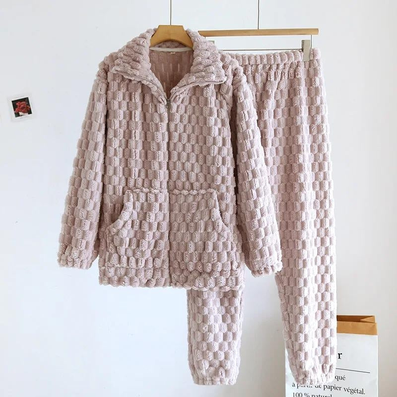 Pyjama mauve clair en Pilou Pilou avec poches avant