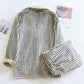 Pyjama polaire homme à carreaux, col replié et boutons
