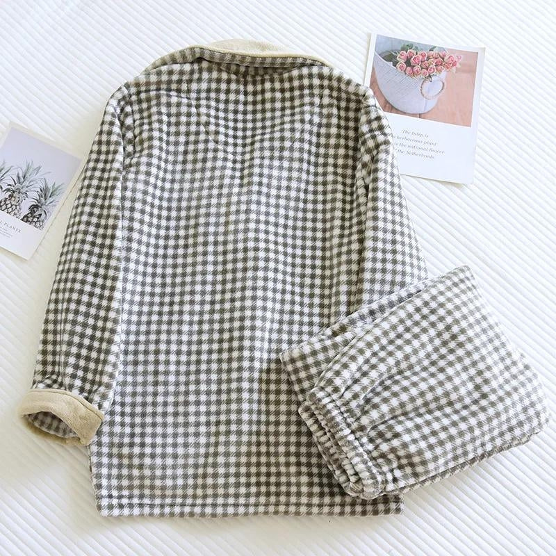 Pyjama polaire homme à carreaux, col replié et boutons