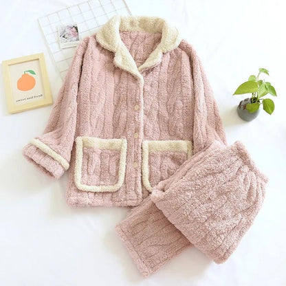 Fermeture à boutons du haut du pyjama pilou pilou
