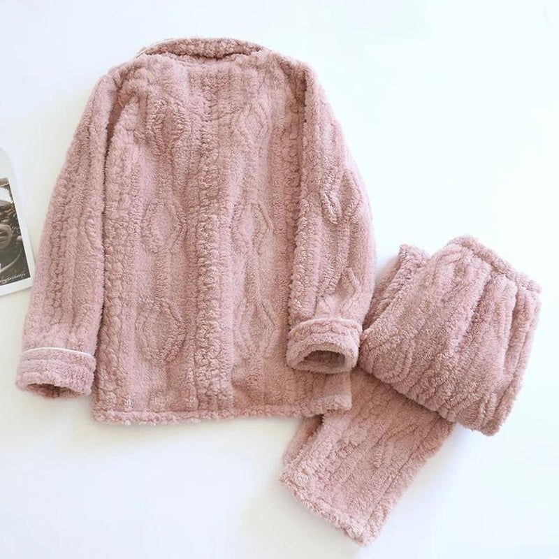 Pyjama rose en sherpa avec boutons et poches avant
