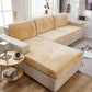 Housse en velours jaune pêche sur coussin de canapé