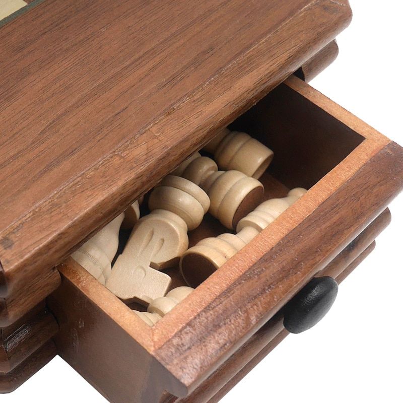 Jeu d'échecs en bois avec tiroirs intégrés