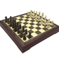 Jeu d'échecs avec rangement intégré dans le plateau