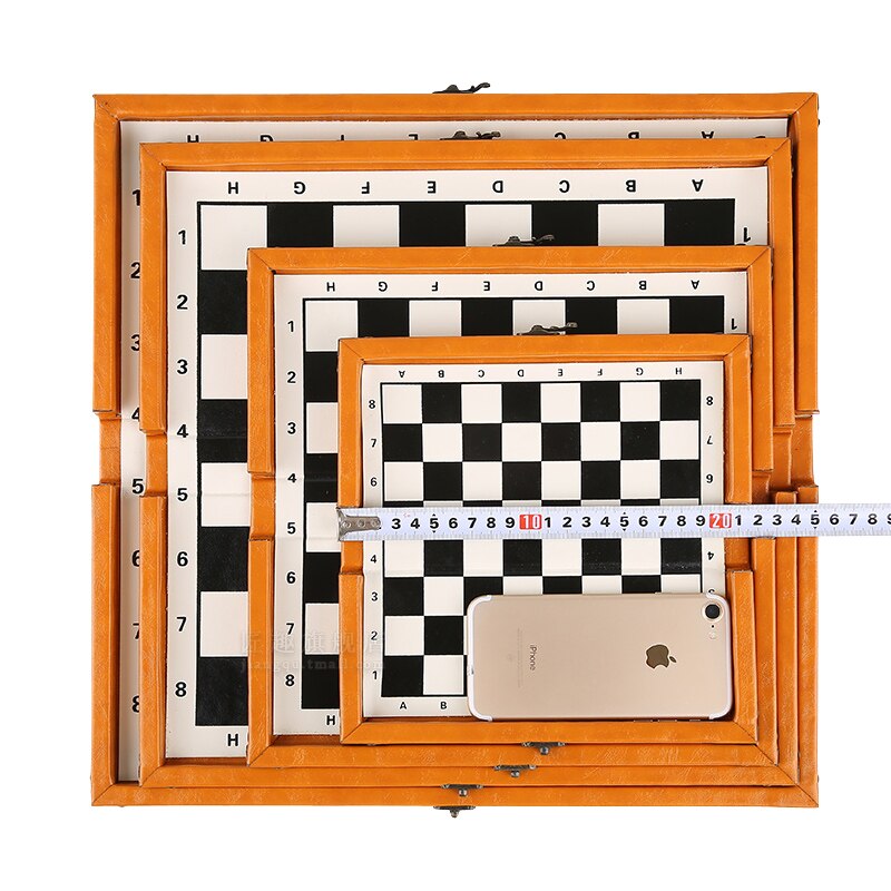 Jeu d'échecs pliable en bois avec renforts métalliques