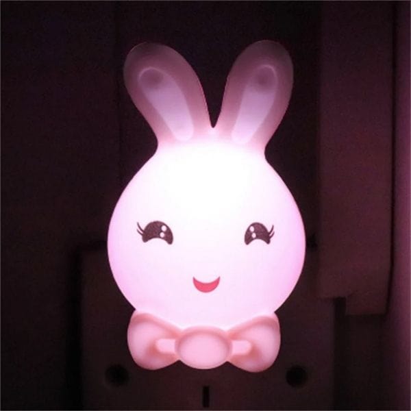 Lampe veilleuse rose adaptée aux petits enfants