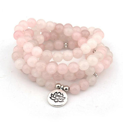 Vue d'ensemble du mala 108 en cristal rose naturel
