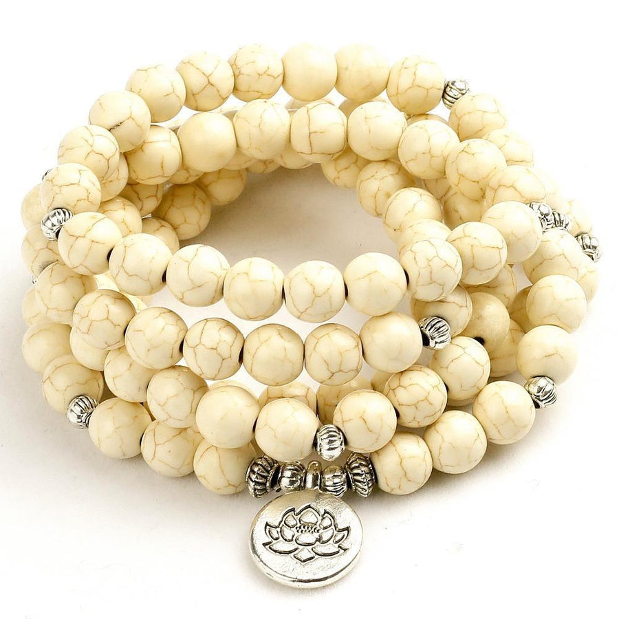 Mala complet en howlite blanche avec charme tête de Bouddha