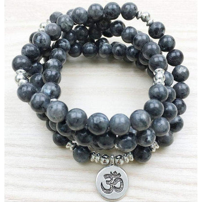 Mala de protection en labradorite posé à plat