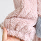 Matière Pilou Pilou rose avec effet croisé et col blanc