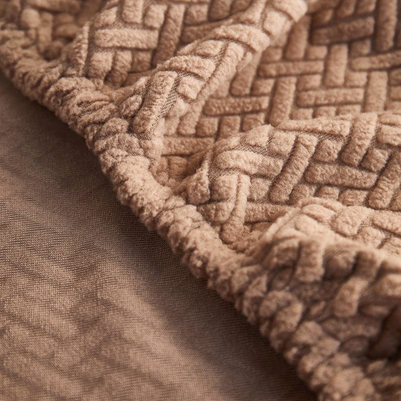 Coussin avec housse polaire marron, motif laine