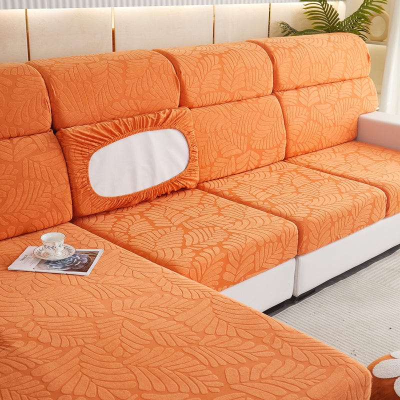 Vue latérale de la housse polaire sur coussin de canapé