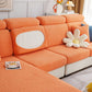 Vue latérale de la housse polaire ajustée sur un coussin