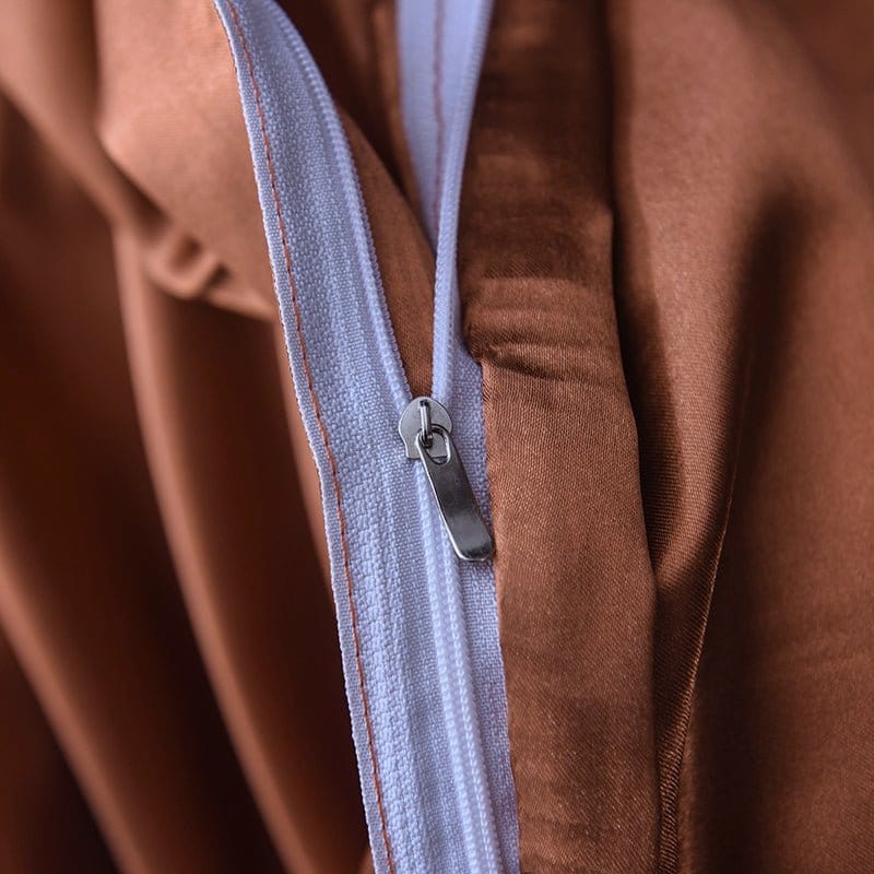 Drap housse marron avec effet satiné et doux