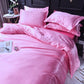 Ensemble de lit rose avec effet satiné brillant