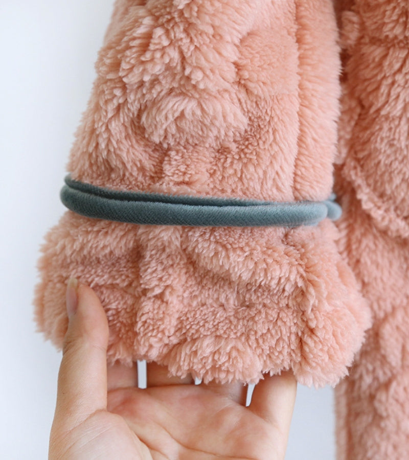 Peignoir ample en polaire, idéal pour le confort