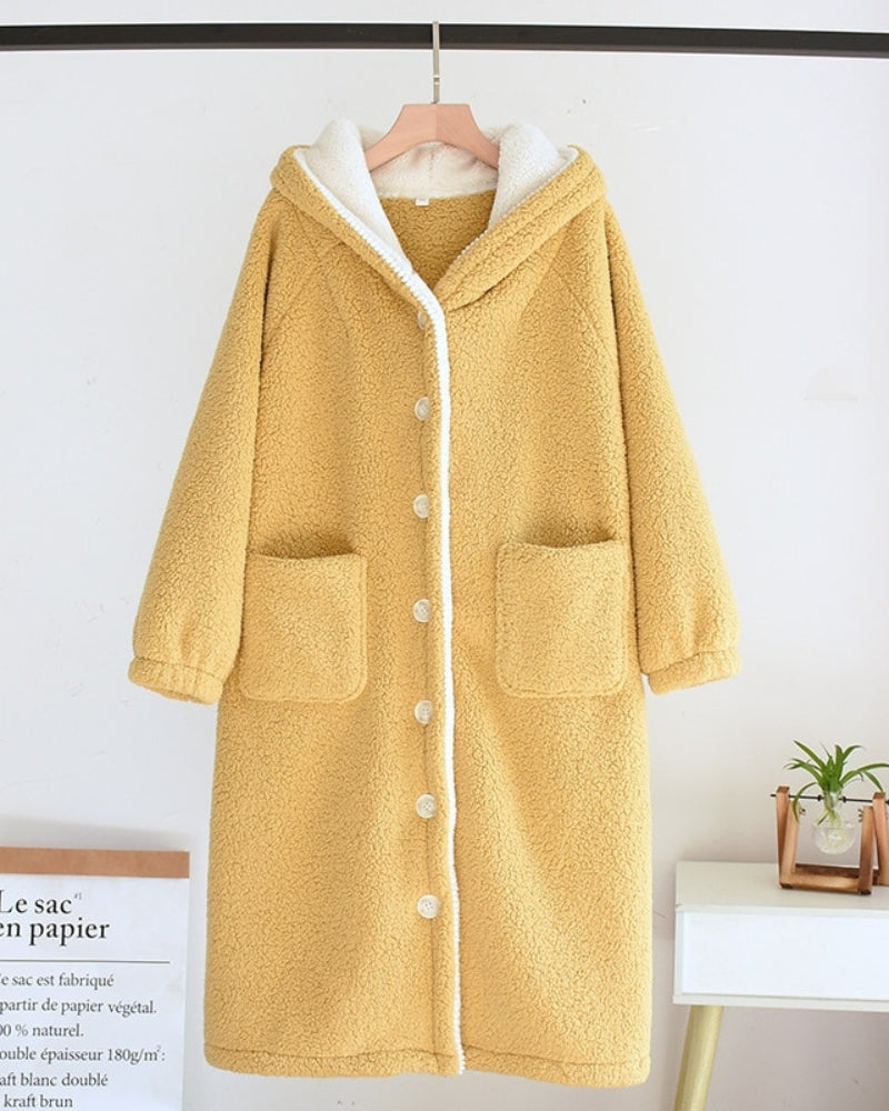 Peignoir en microfibre Pilou Pilou avec capuche et boutons