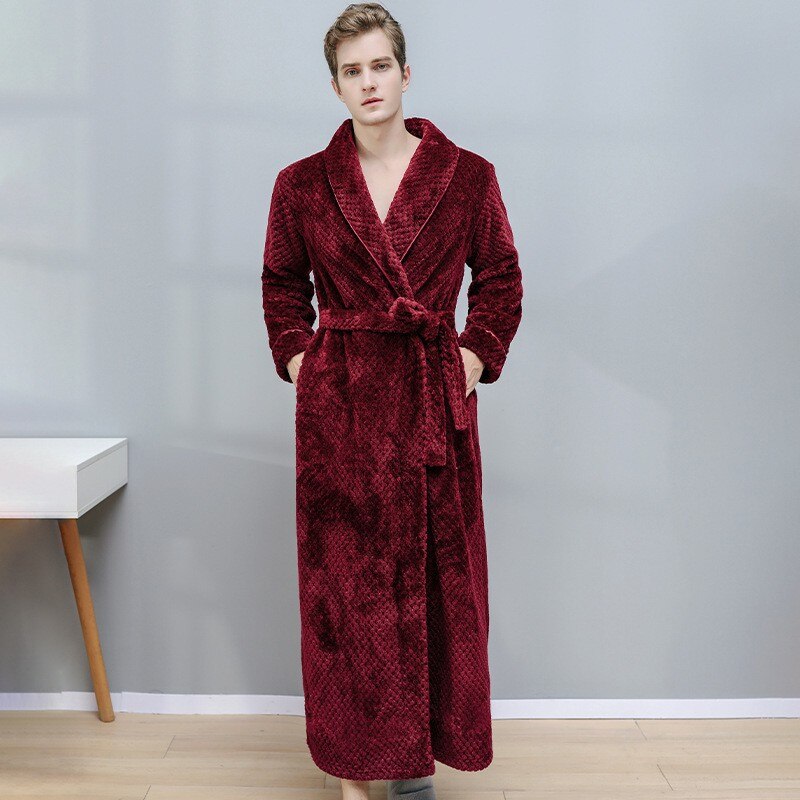 Vue de dos du peignoir rouge Bordeaux pour homme