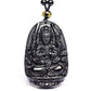 Collier de perles noires, pendentif Bouddha en gros plan