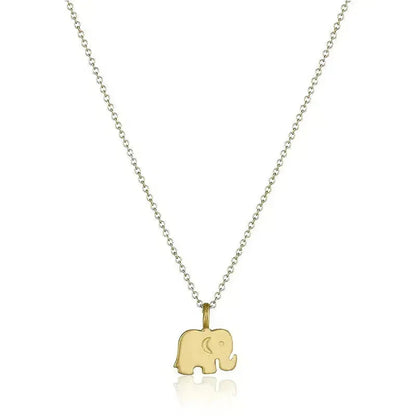 Gros plan sur les détails du pendentif éléphant