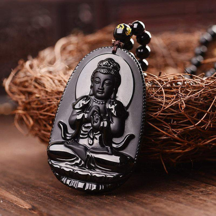 Pendentif Bouddha en obsidienne noire, vue de face