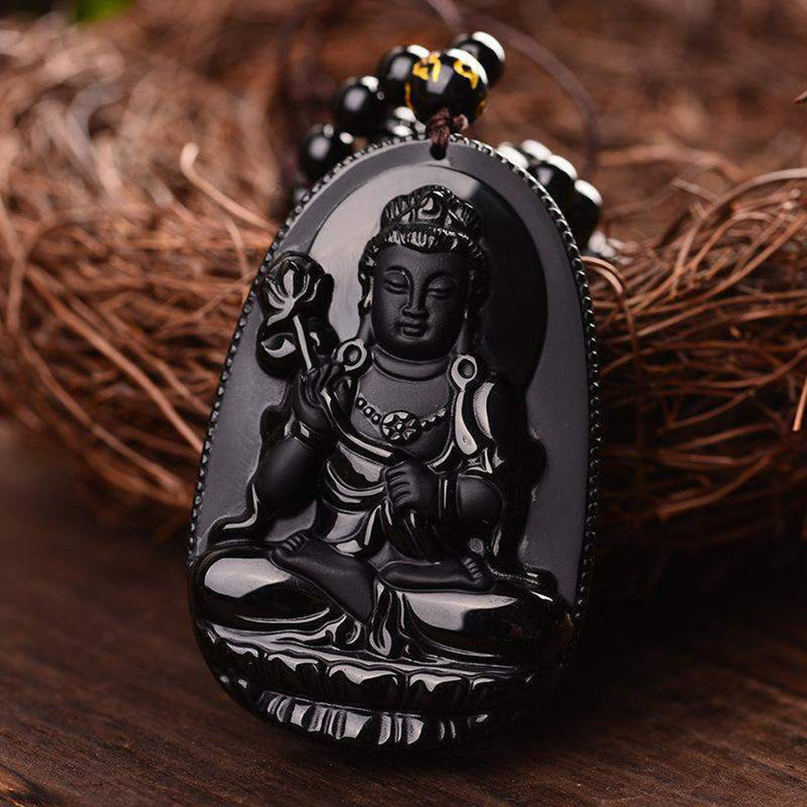 Vue latérale du pendentif obsidienne sculpté