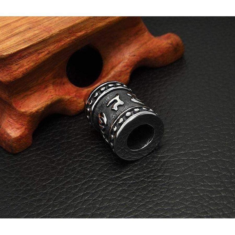 Pendentif léger et durable en titane, vue latérale
