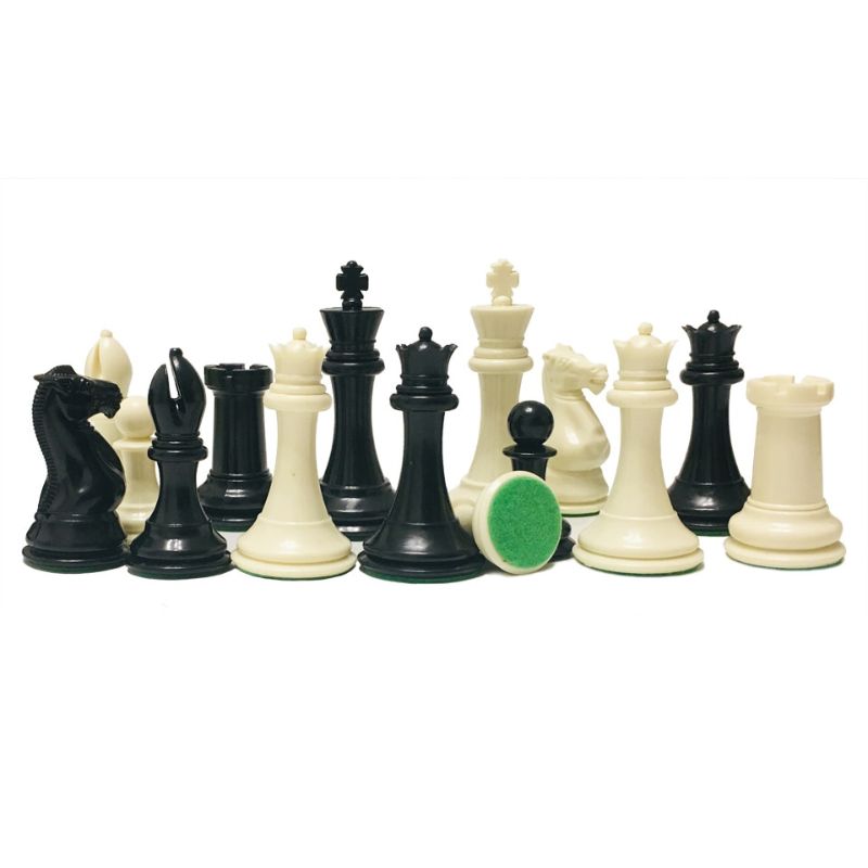 Ensemble complet de pièces d'échecs Staunton en plastique blanc et noir