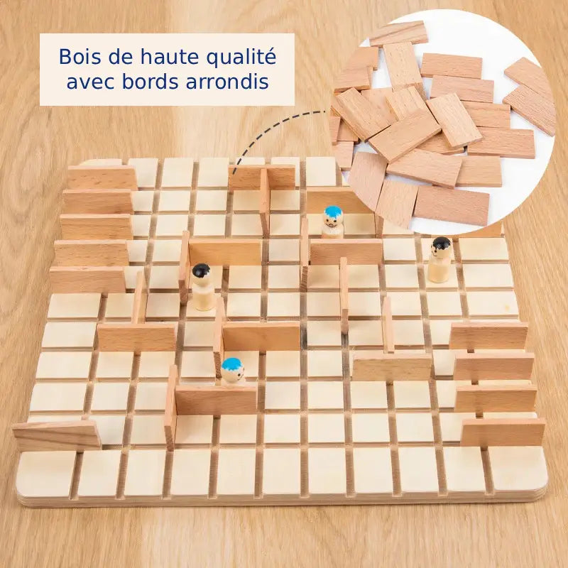 Pions et barrières en bois du jeu sur une table