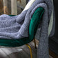 Texture douce du plaid marron en gros plan