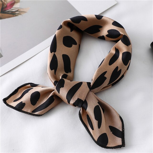Foulard léopard en polyester, motifs animaliers, 50 cm