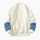 Pull crème pour homme avec motif bleu sur la poitrine