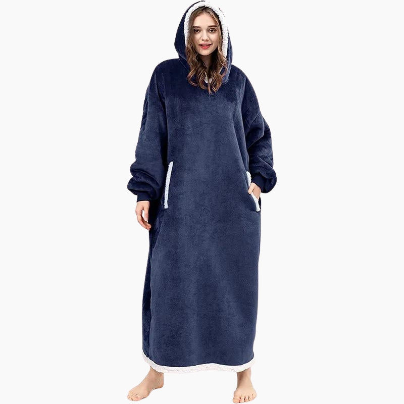 Pull plaid géant bleu marine avec capuche et poches latérales
