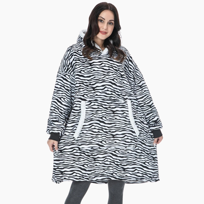 Vue de face du pull zèbre en matière douce Pilou Pilou