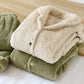 Pyjama beige doudou avec col rabattu et poches visibles