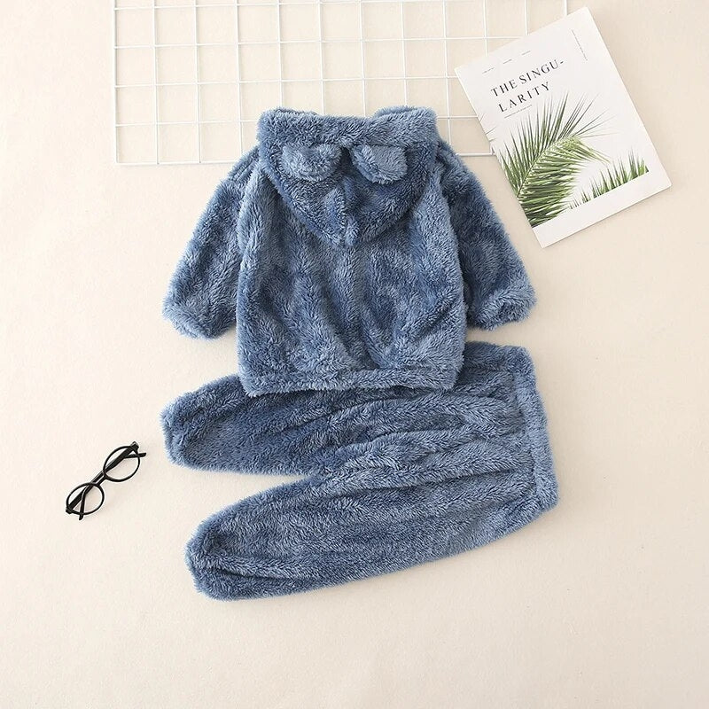 Pyjama bébé bleu marine en flanelle avec capuche ourson