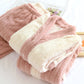 Pyjama crème en fourrure avec col V et boutons