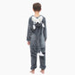 Garçon portant pyjama husky avec capuche et oreilles