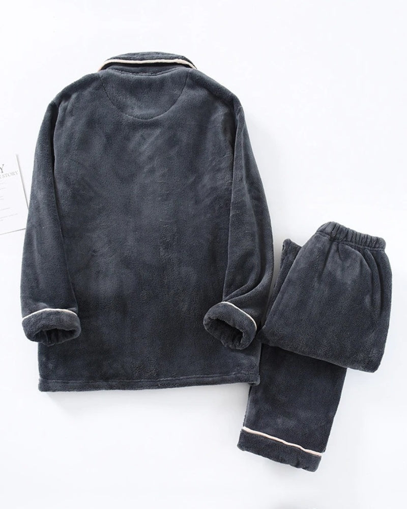 Pyjama gris anthracite pour homme avec col rabattu et boutons