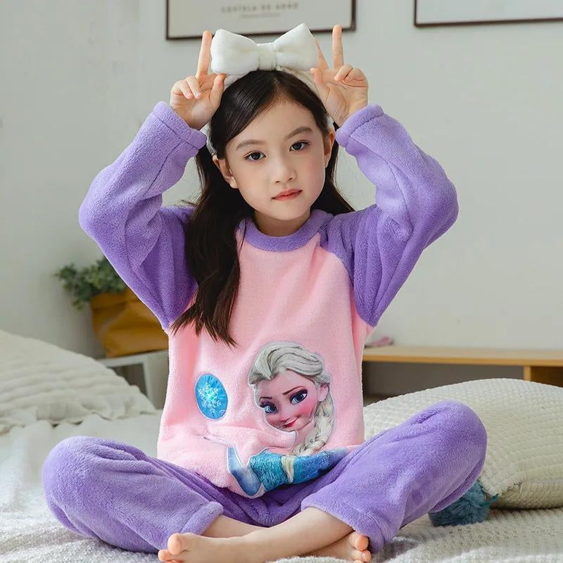 Pyjama enfant doux avec motifs Reine des Neiges