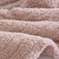Vue de dos du pyjama pilou pilou rose et crème