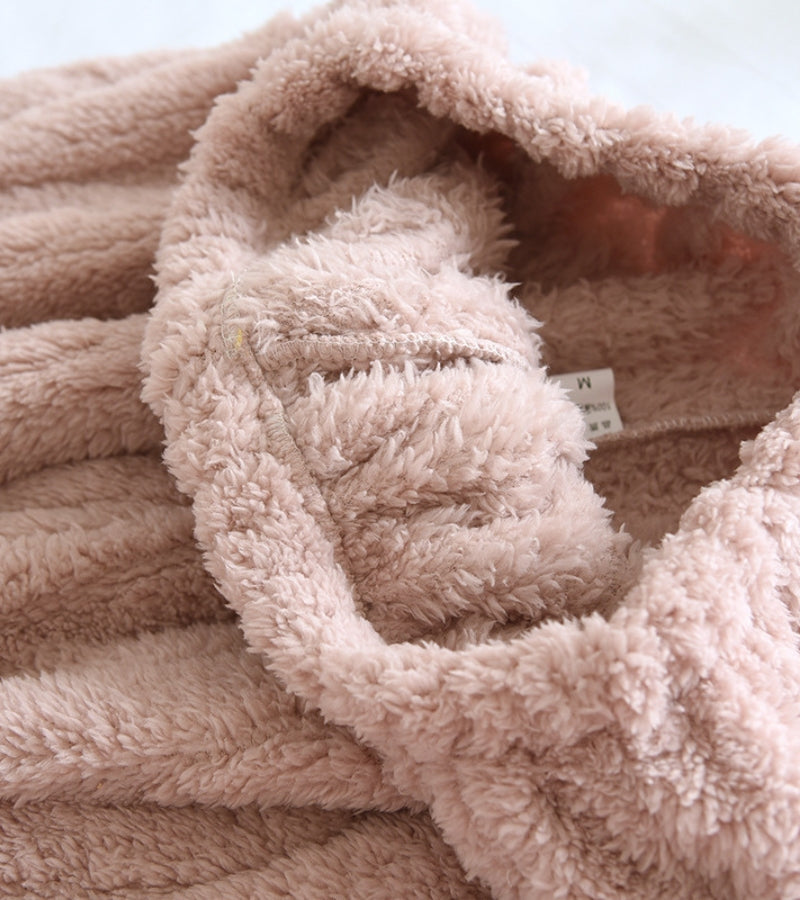 Ensemble pyjama pilou pilou avec chaussettes assorties