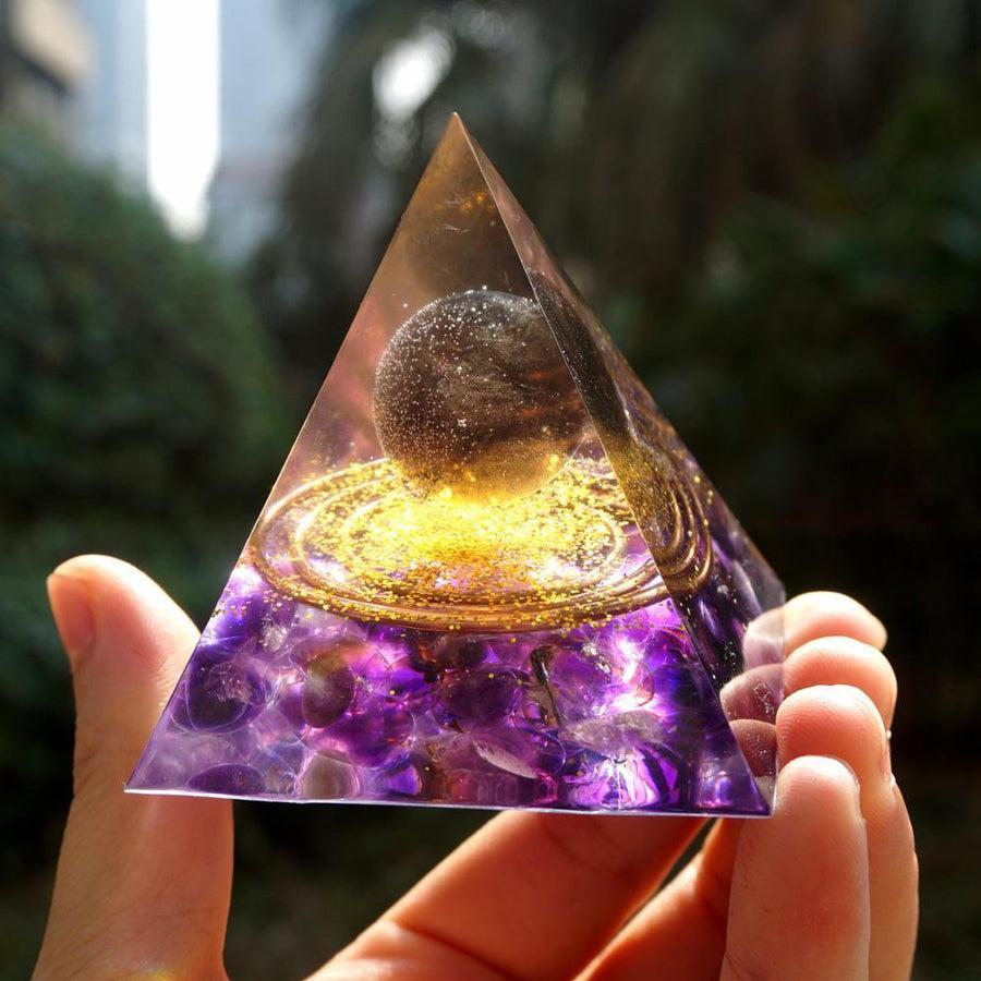 Détails des cercles de cuivre et feuilles d'or scintillantes