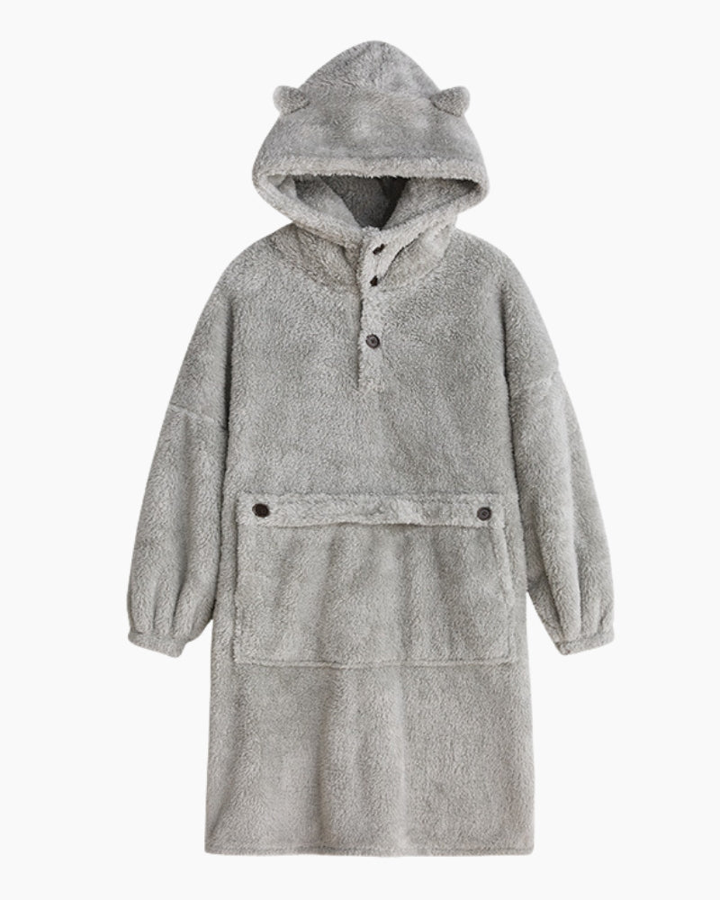 Vue de face de la robe de chambre ample et chaude