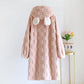 Robe de chambre rose en laine avec capuche et poches