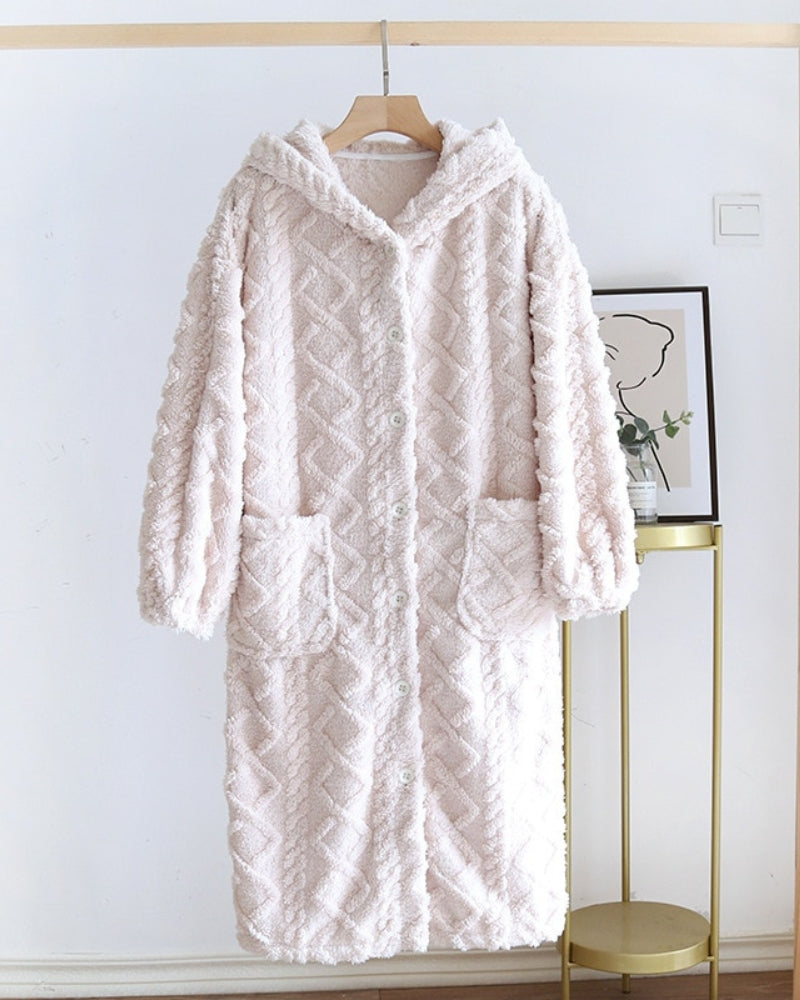 Ensemble robe de chambre et bas de pyjama en pilou blanc